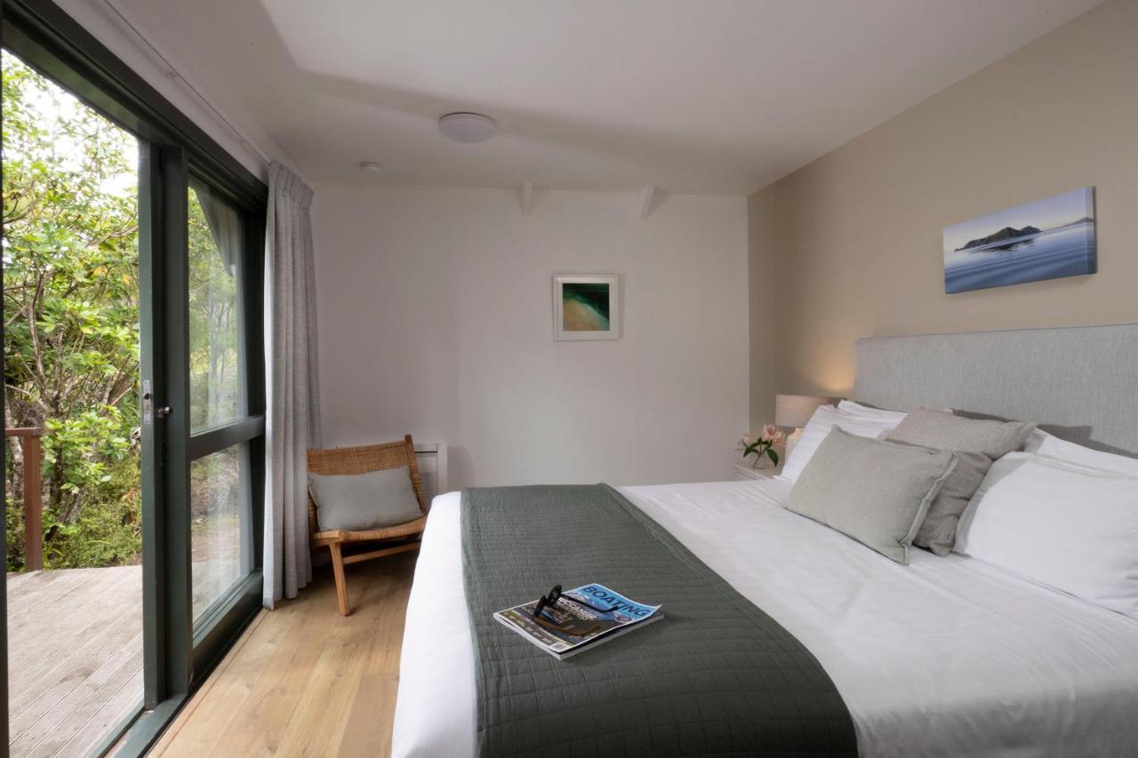 Awaroa Lodge Екстериор снимка