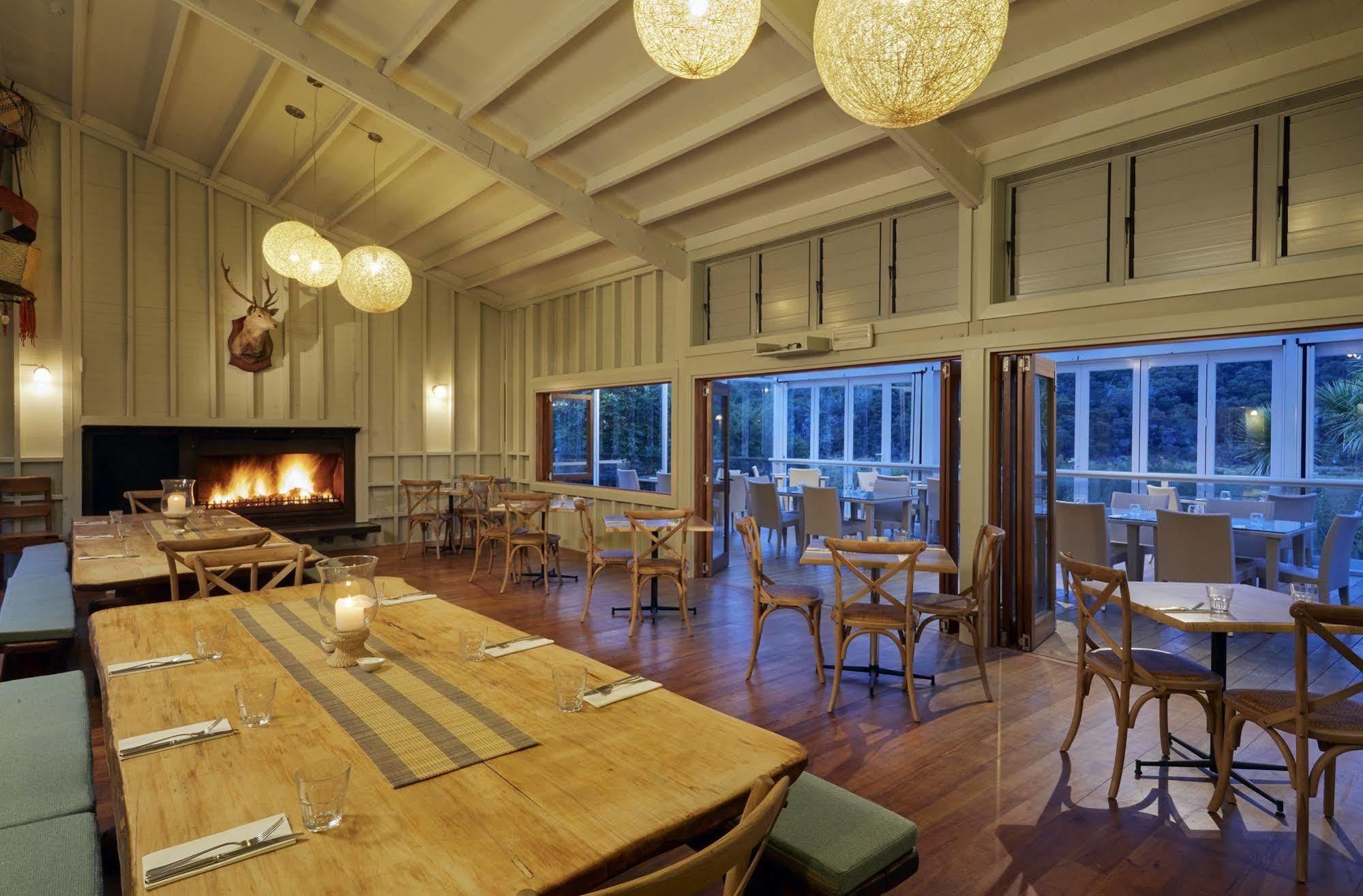 Awaroa Lodge Екстериор снимка