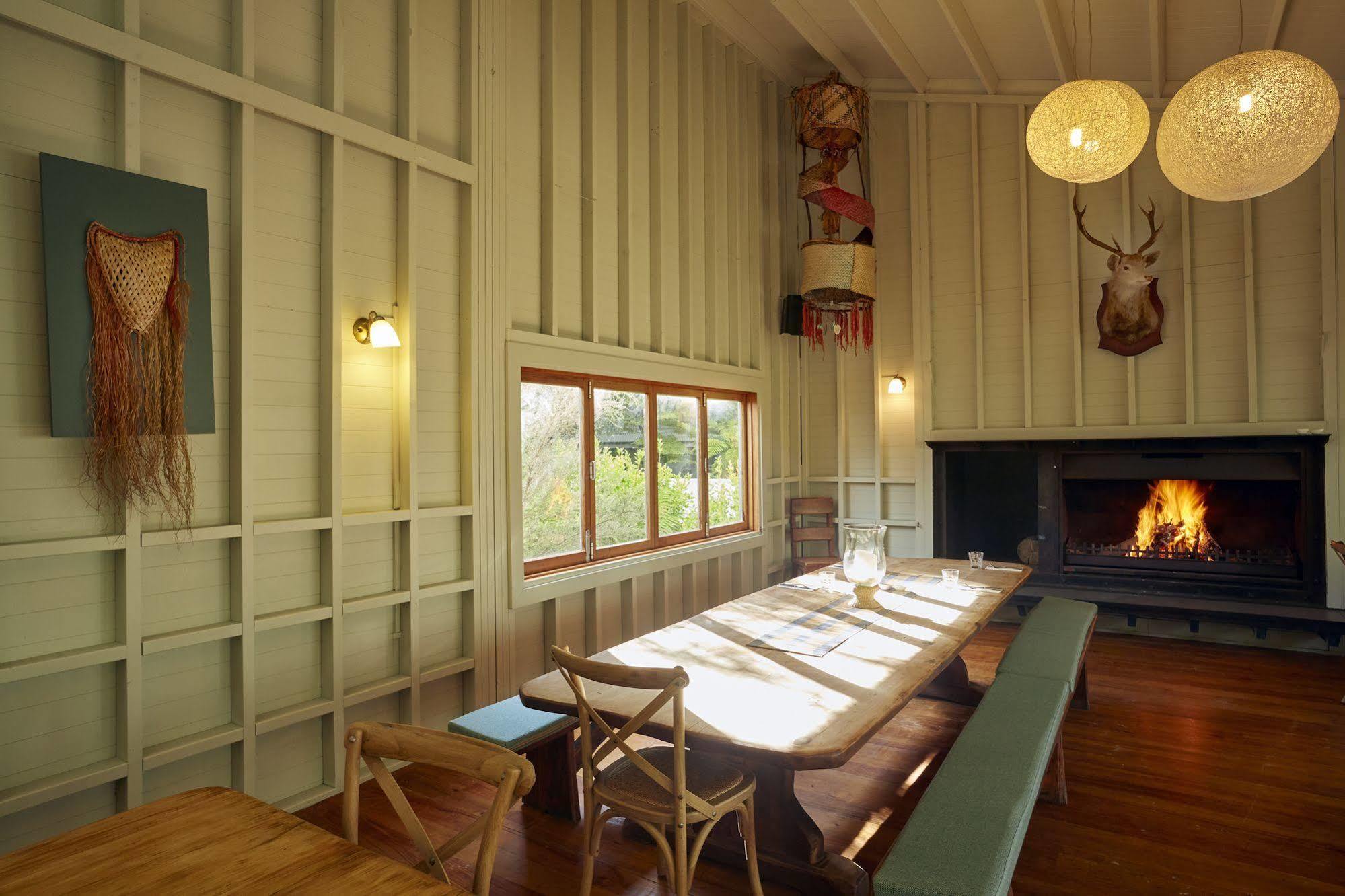 Awaroa Lodge Екстериор снимка