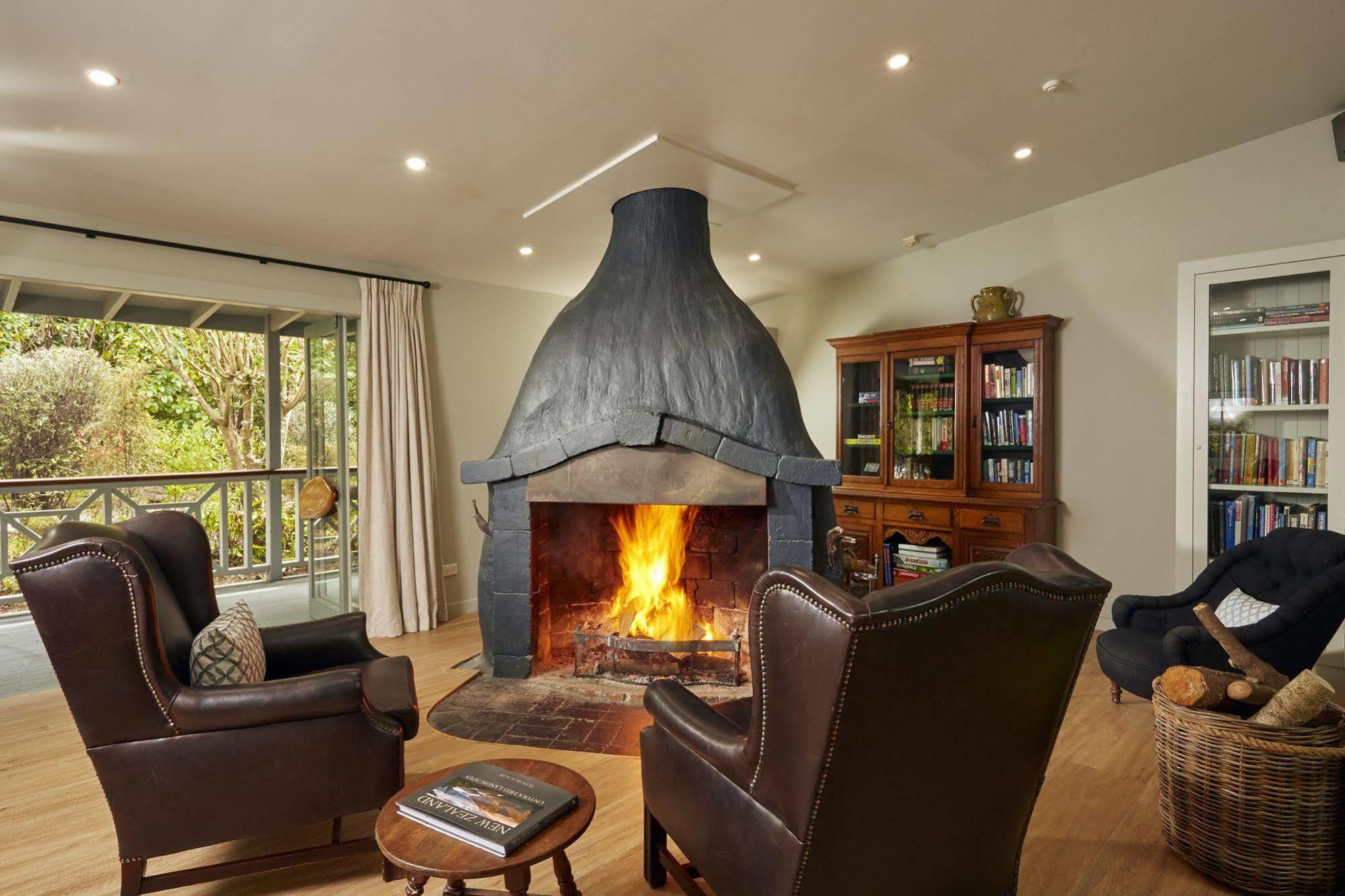 Awaroa Lodge Екстериор снимка