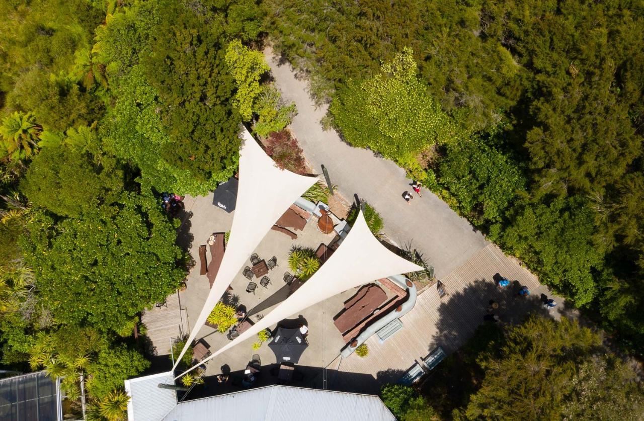 Awaroa Lodge Екстериор снимка
