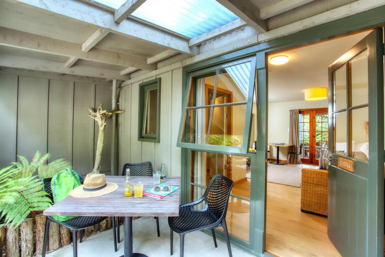 Awaroa Lodge Екстериор снимка